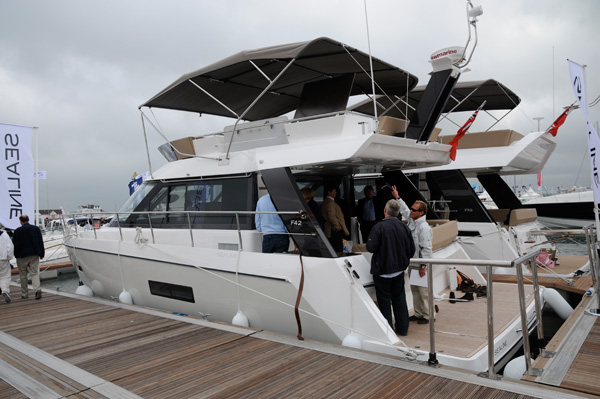 Motor Boat & Yachting | Sealine F42