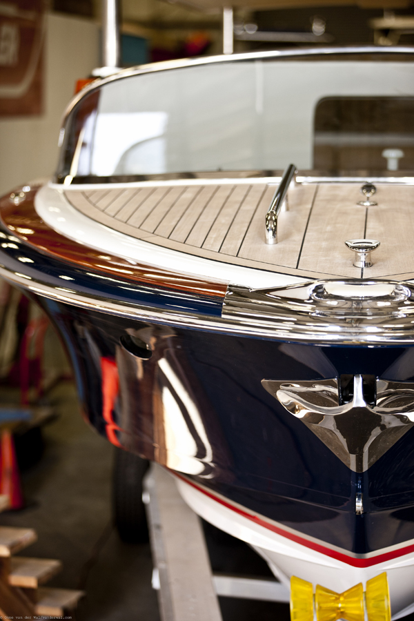 Hodgdon Custom Limo Tender Hodgdon Custom Limo Tender