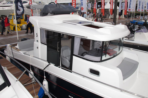 Motor Boat & Yachting | Beneteau Barracuda 9