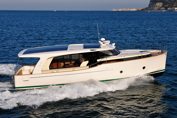 Motor Boat & Yachting | Greenline 40